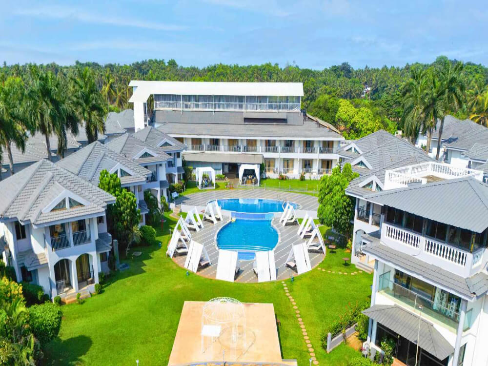 Regenta Baywatch Beachside Luxury Stay